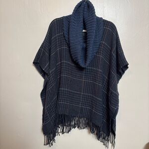 V. Fraas Women’s Turtleneck Poncho Blue Black Plaid Pullover One Size Top